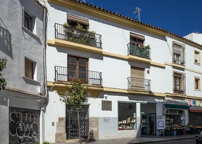Moderno y céntrico apartamento en Tesoro 6
